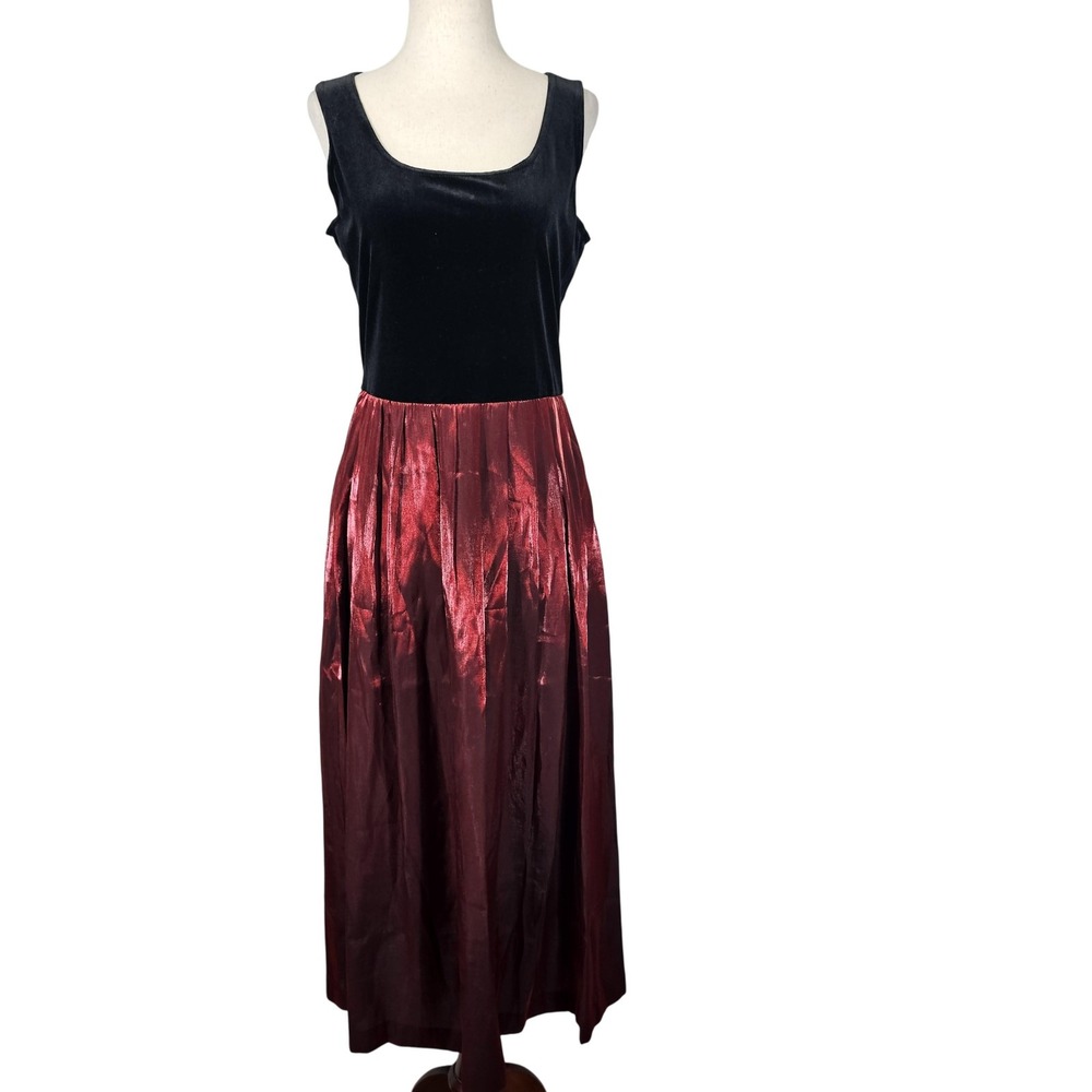 Coldwater Creek Dress Womens 10P Black Red Velvet Bodice Pleated Maxi Formal